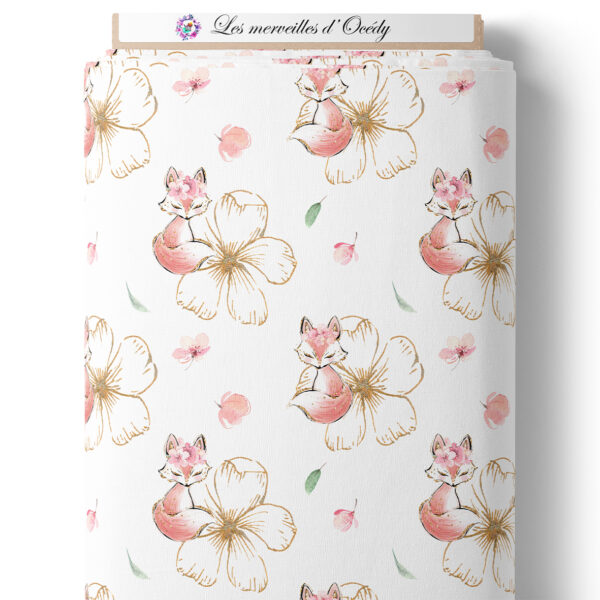 Renarde rose et fleurs dorées
