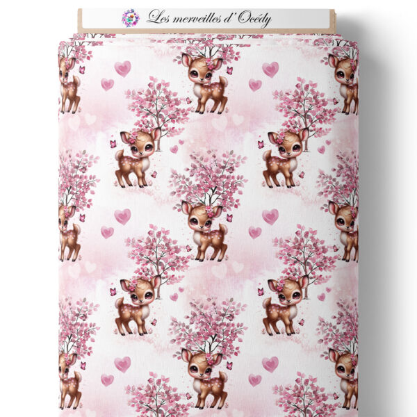 Pink woodland - Biche sur laize