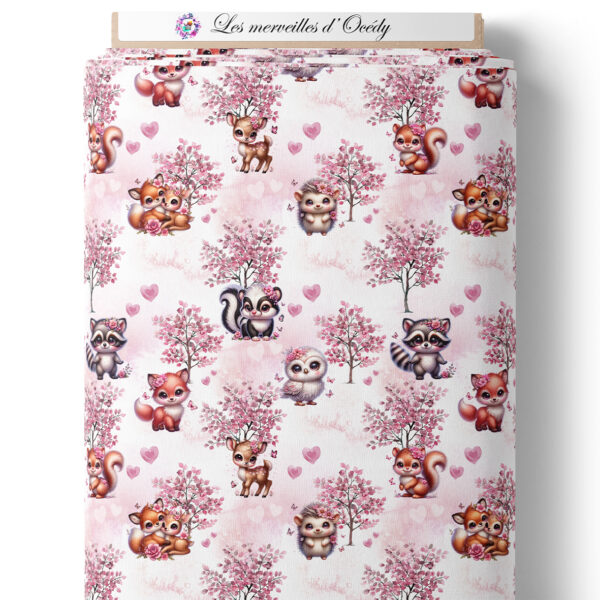 Pink woodland - Ful animaux sur laize
