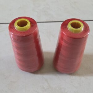 Cône de fil pour surjeteuse 3000yards - Rouge (STOCK)